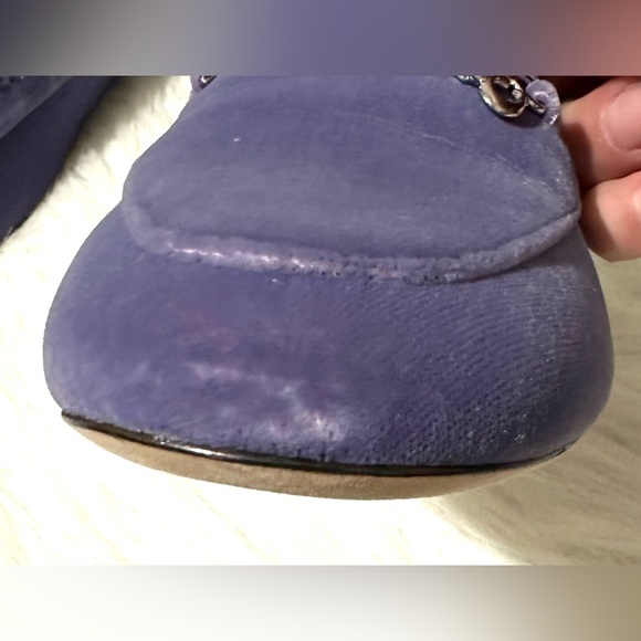 Coach Ladies Velvet Loafers Silver Chain Accent Dark Lavender Size 6.5 NWOB - Picture 12 of 14